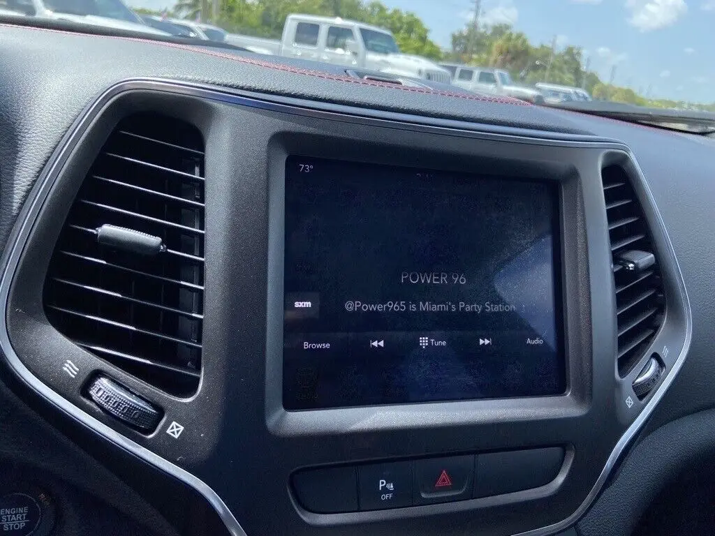 1x Automašīnu LCD Displejs, Touch Screen 8.4 Uconnect 4C UAQ LCD Displejs, Touch Screen Radio Navigācijas piemērots Dodge Durango0