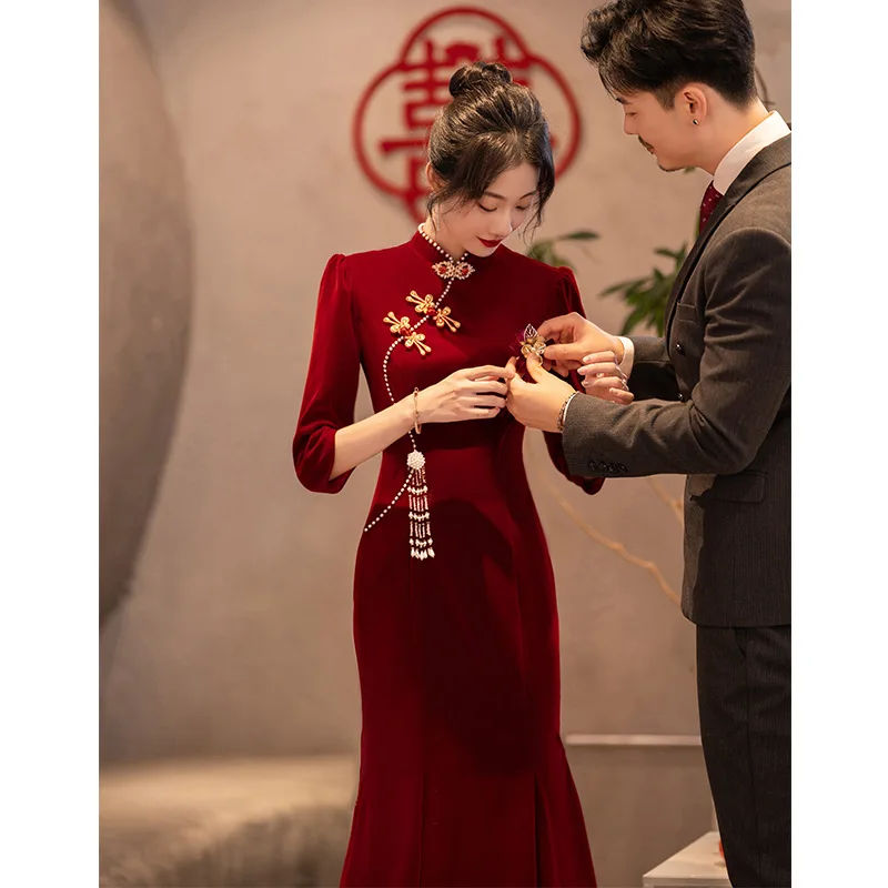 Bordo Līgava Kāzu Kleitu Sexy Velūra Sirēna Slavenību Banketa Kleita Ķīniešu Stilā Sievietēm Qipao Cheongsam Drēbes De Saviesīgs Vakars4