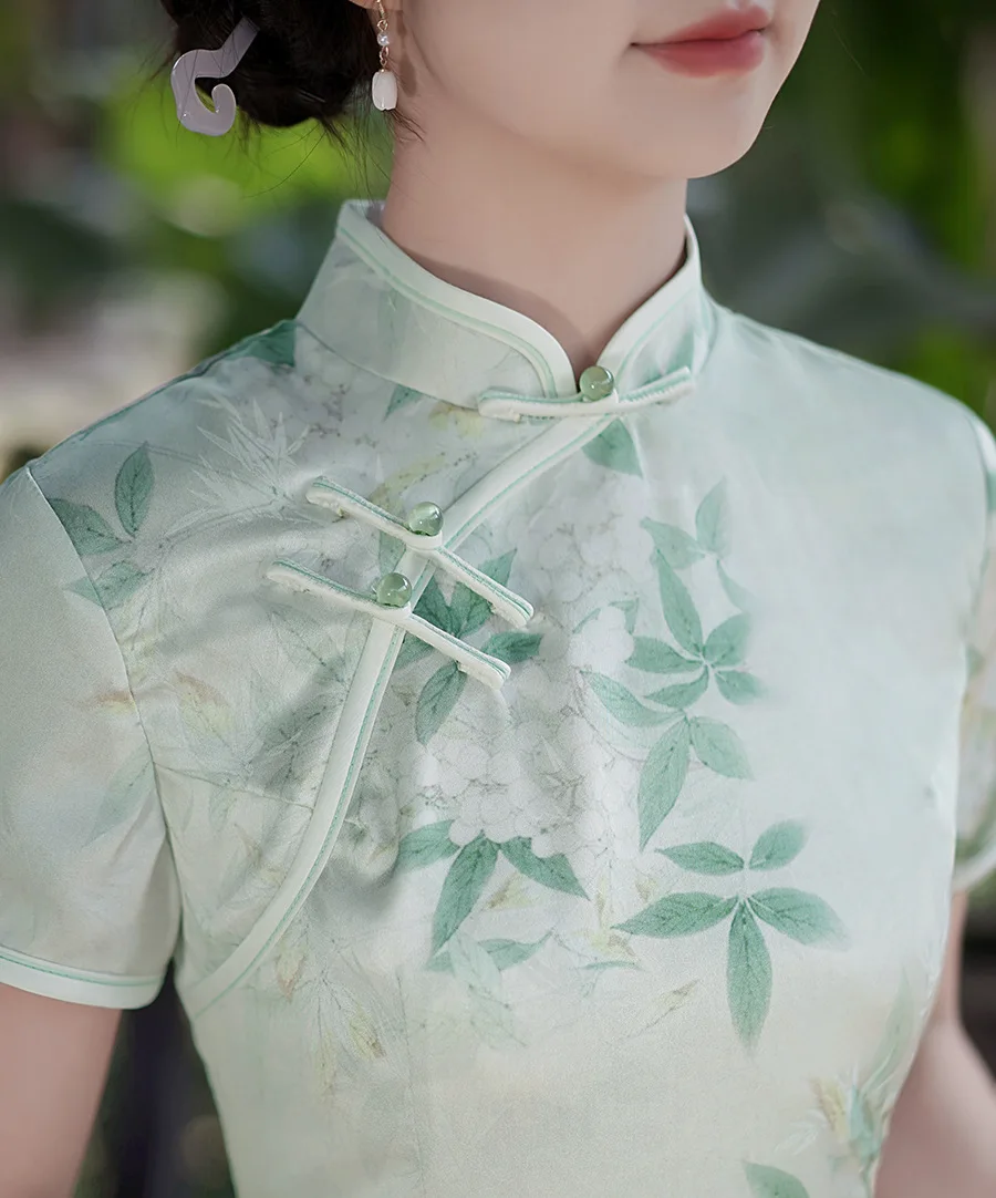 Elegants Slim Qipao Sieviešu Vintage Ziedu Stila Cheongsam Tradicionālo Īsām Piedurknēm Meitenei Ķīniešu Kleita4