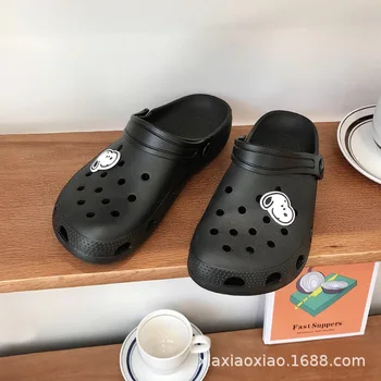 Snoopy Vasaras gudrs caurumu apavus sievietes valkā biezas grunts 2022 jaunu Baotou sandales neslīdoša čības